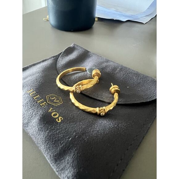 Julie Vos Savannah Stone Hoops Cz Center Stone - Picture 2 of 2